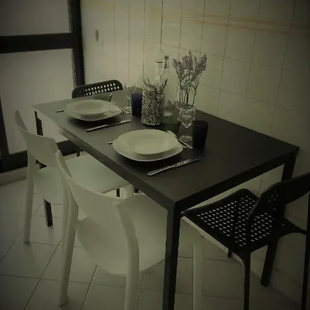 Fax Urban House Faro